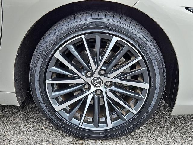 used 2022 Lexus ES 350 car, priced at $34,570