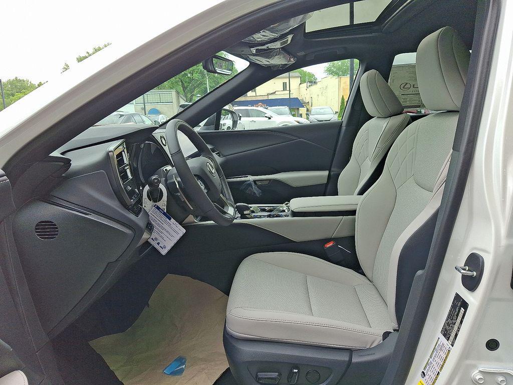 new 2025 Lexus RX 350 car, priced at $60,295