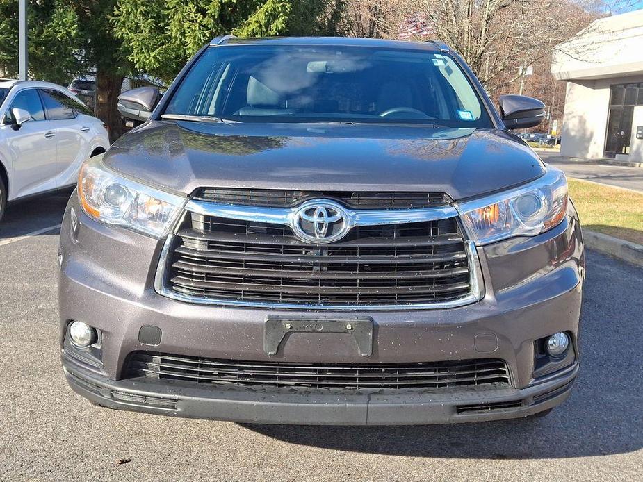 used 2015 Toyota Highlander car, priced at $16,898