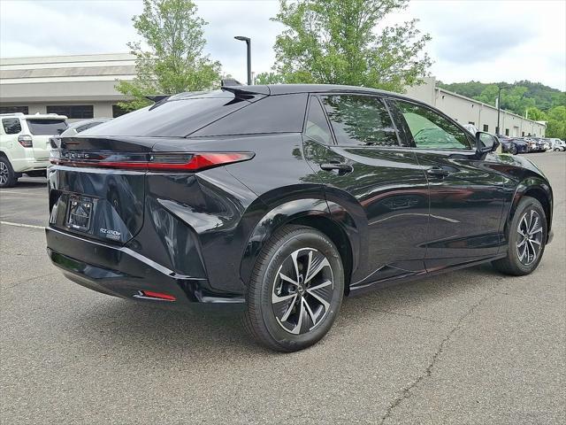 new 2025 Lexus RZ 450e car, priced at $53,400