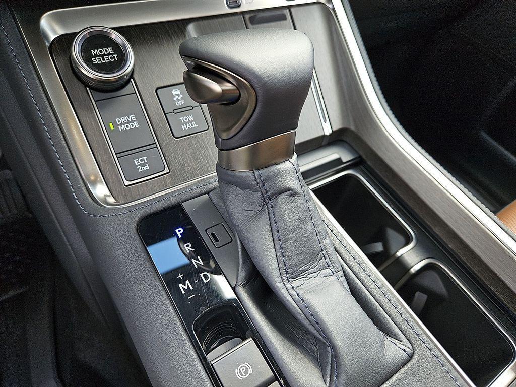 used 2025 Lexus GX 550 car, priced at $82,988