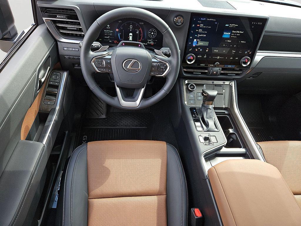 used 2025 Lexus GX 550 car, priced at $82,988