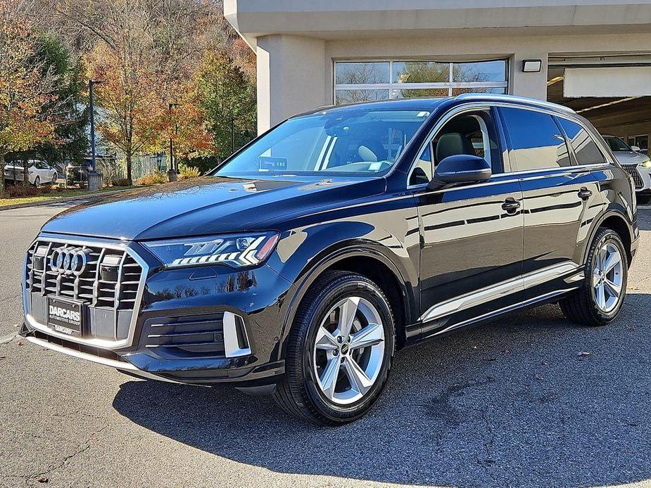 used 2024 Audi Q7 car, priced at $45,864