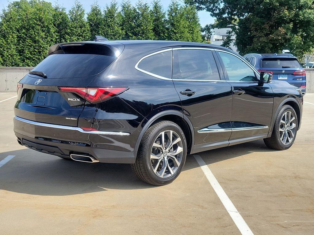 used 2022 Acura MDX car, priced at $32,515