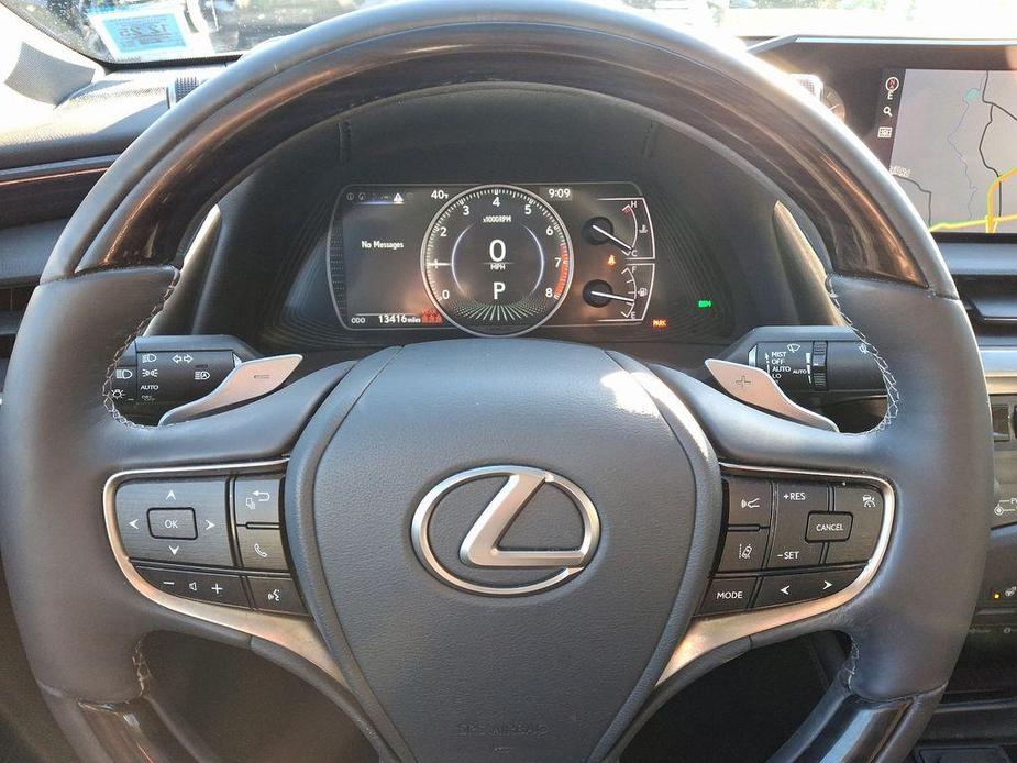 used 2020 Lexus ES 350 car, priced at $32,875