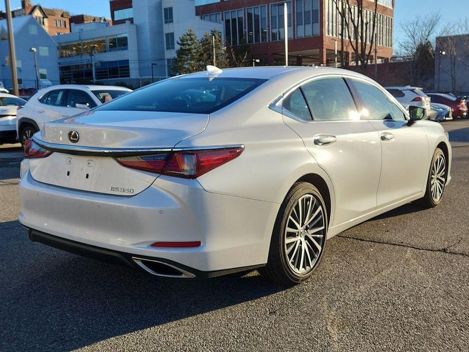 used 2024 Lexus ES 350 car, priced at $41,884