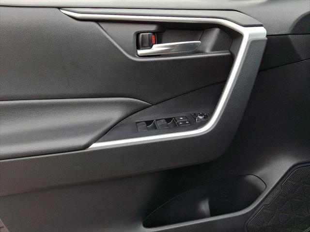 used 2021 Toyota RAV4 car, priced at $25,914