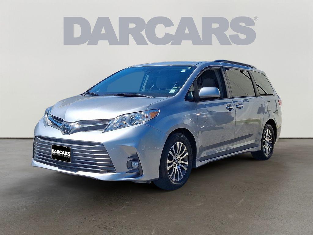 used 2018 Toyota Sienna car, priced at $27,478