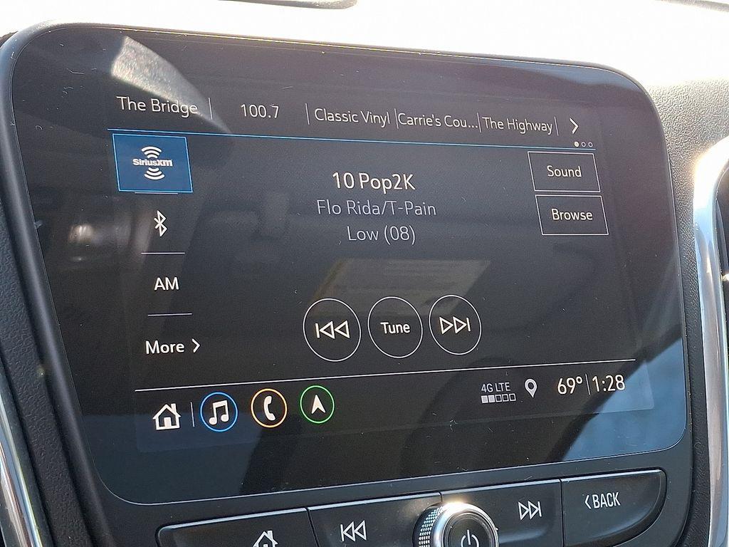 used 2021 Chevrolet Equinox car, priced at $14,772