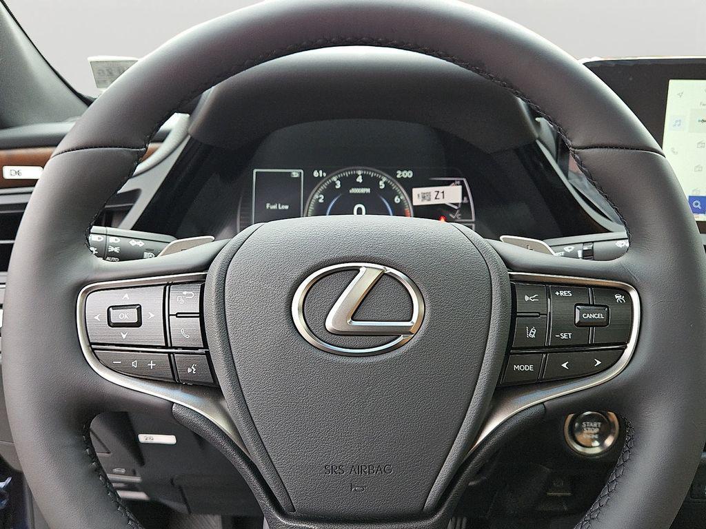 new 2025 Lexus ES 350 car, priced at $49,410