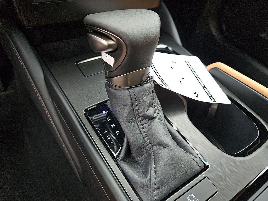 new 2025 Lexus ES 350 car, priced at $49,410