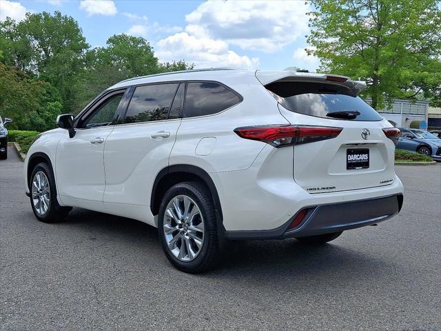 used 2021 Toyota Highlander car, priced at $30,000