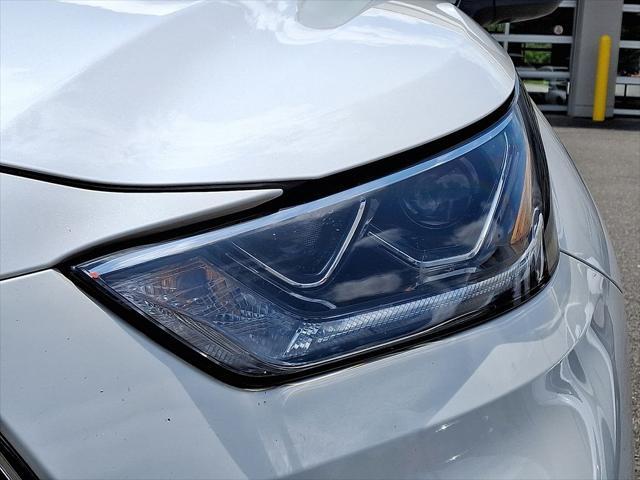 used 2021 Toyota Highlander car, priced at $30,000