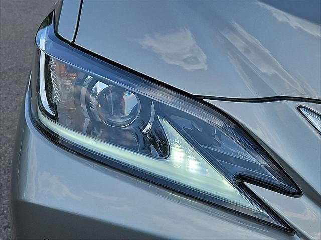 used 2021 Lexus ES 350 car, priced at $32,306
