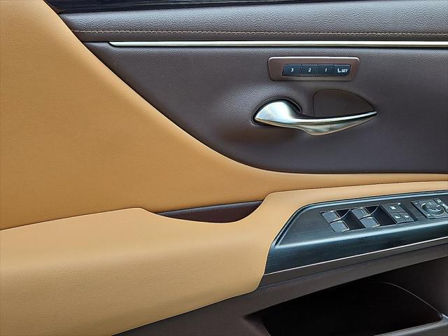 used 2021 Lexus ES 350 car, priced at $32,306