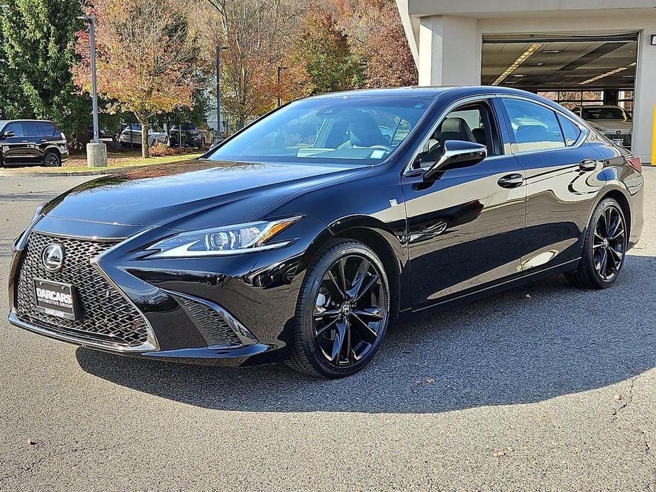 used 2022 Lexus ES 350 car, priced at $36,582