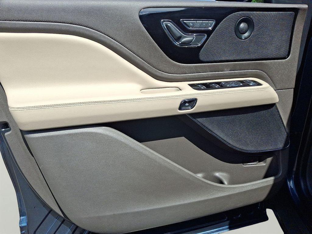 used 2023 Lincoln Aviator car, priced at $37,905