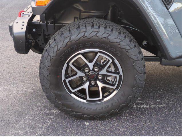 new 2025 Jeep Wrangler car, priced at $54,622