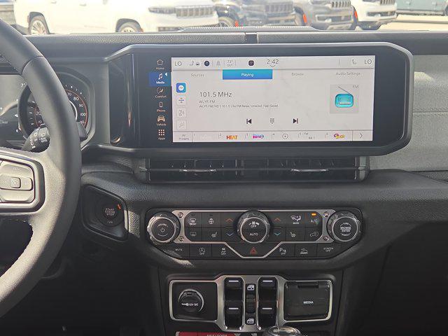 new 2026 Jeep Wrangler car, priced at $51,637