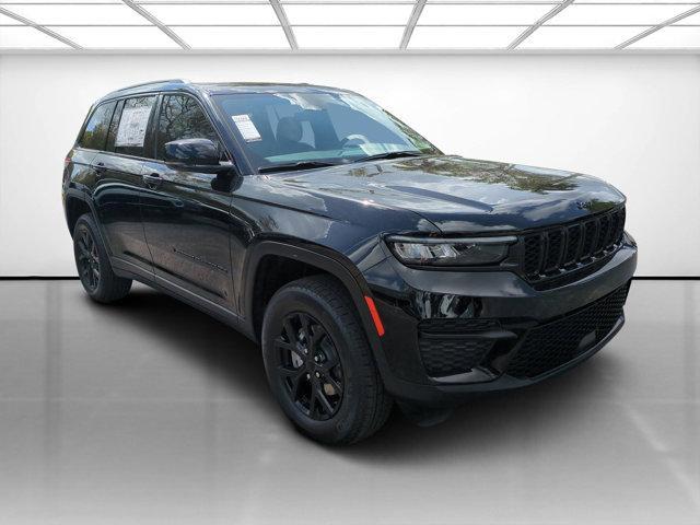 new 2025 Jeep Grand Cherokee car, priced at $40,419
