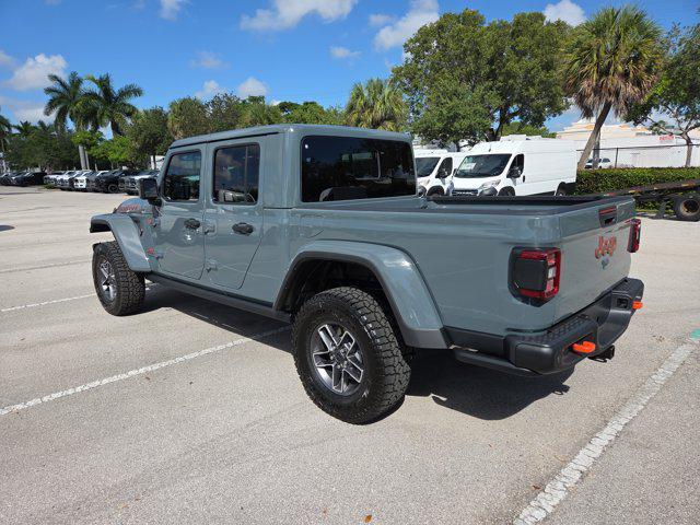 new 2025 Jeep Gladiator car, priced at $53,372