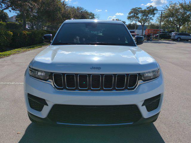 new 2025 Jeep Grand Cherokee car, priced at $30,177