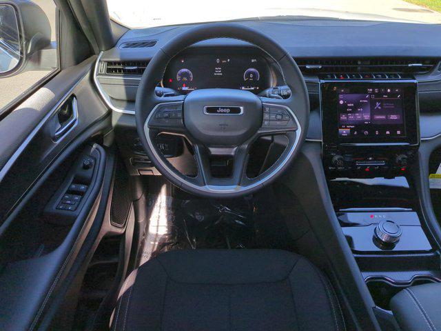 new 2025 Jeep Grand Cherokee car, priced at $30,177