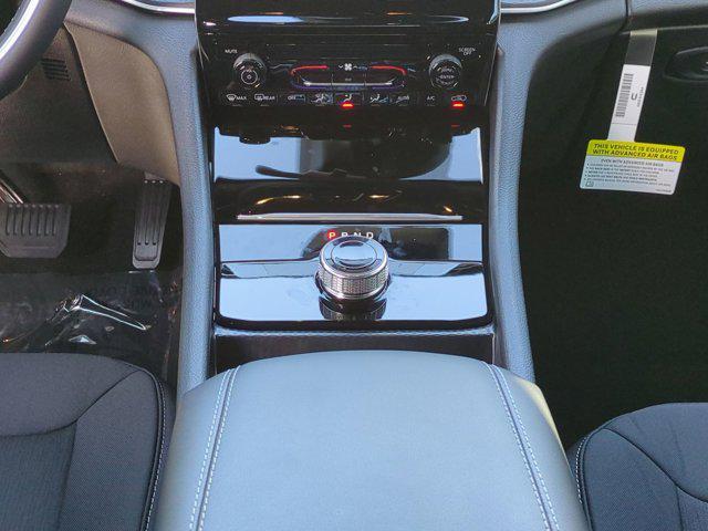 new 2025 Jeep Grand Cherokee car, priced at $30,177