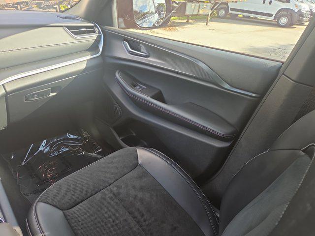 used 2024 Jeep Grand Cherokee car, priced at $30,181