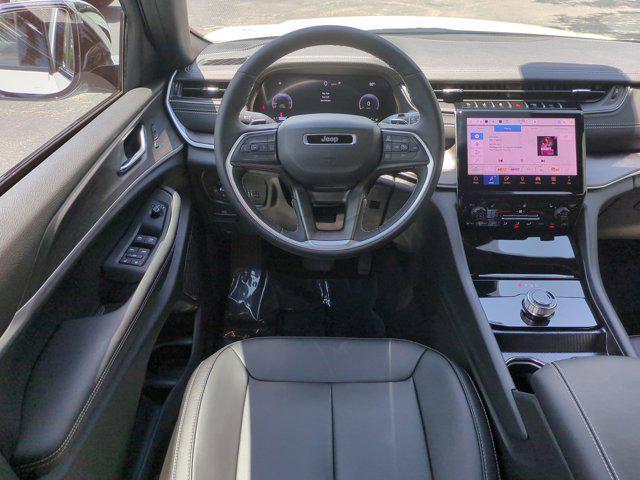 new 2025 Jeep Grand Cherokee L car, priced at $40,805