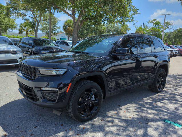 new 2024 Jeep Grand Cherokee car, priced at $41,795