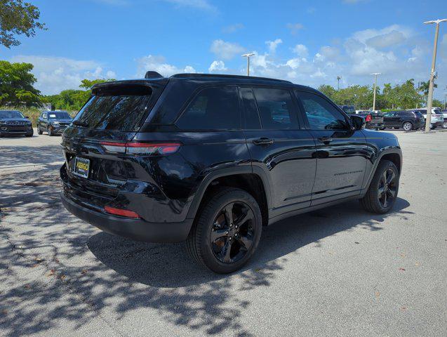 new 2024 Jeep Grand Cherokee car, priced at $41,795