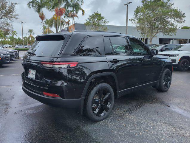 new 2024 Jeep Grand Cherokee car, priced at $36,600