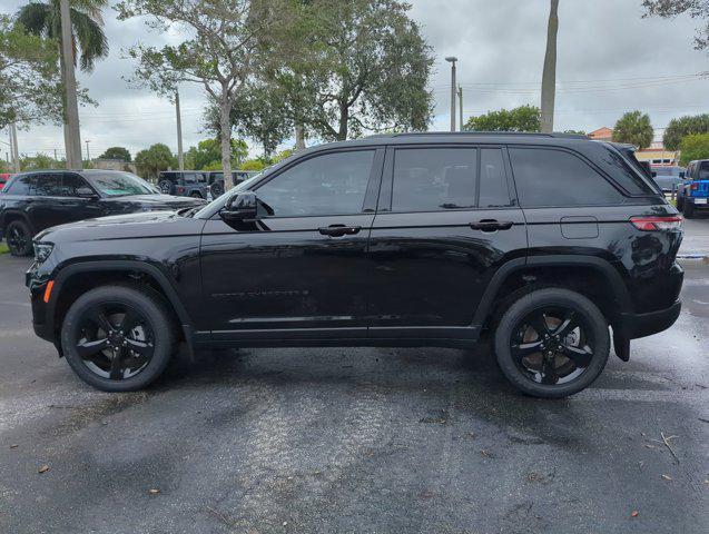 new 2024 Jeep Grand Cherokee car, priced at $36,600