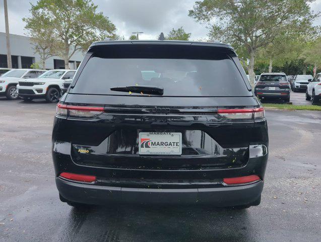 new 2024 Jeep Grand Cherokee car, priced at $36,600