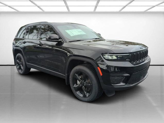 new 2024 Jeep Grand Cherokee car, priced at $36,600