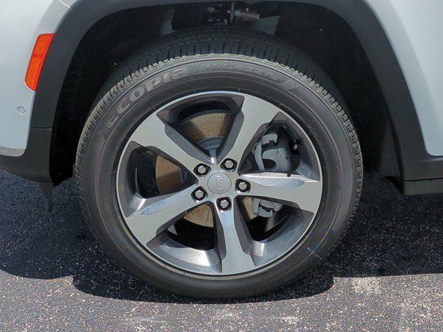 new 2025 Jeep Grand Cherokee L car, priced at $46,431