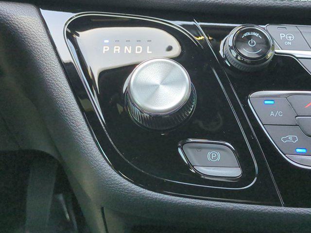 new 2025 Chrysler Pacifica car, priced at $44,833