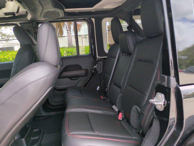 new 2025 Jeep Wrangler car, priced at $60,313