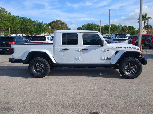 new 2024 Jeep Gladiator car, priced at $55,390