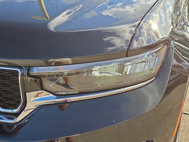 new 2025 Jeep Grand Cherokee car, priced at $36,060