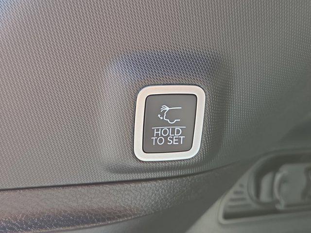 new 2025 Jeep Grand Cherokee car, priced at $36,060