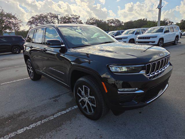 new 2025 Jeep Grand Cherokee car, priced at $36,060