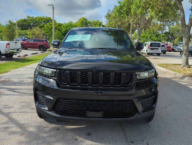 new 2024 Jeep Grand Cherokee car, priced at $36,175