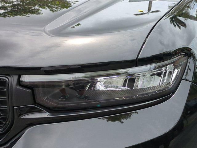 new 2025 Jeep Grand Cherokee car, priced at $40,536