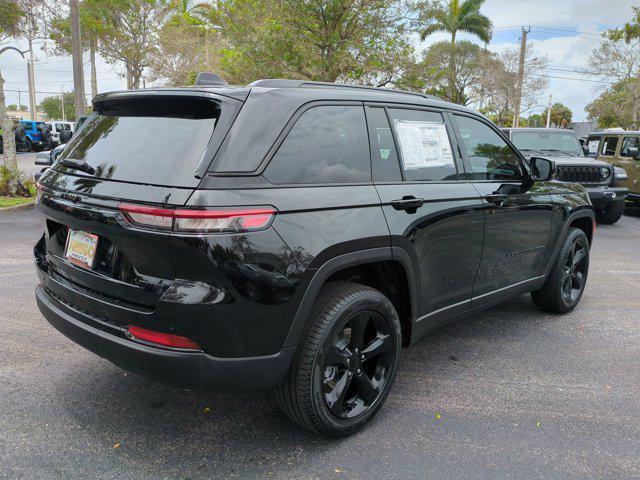 new 2025 Jeep Grand Cherokee car, priced at $40,536