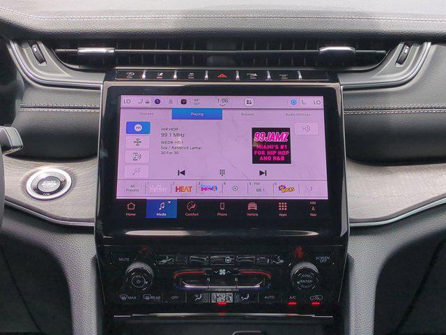 new 2025 Jeep Grand Cherokee car, priced at $40,536