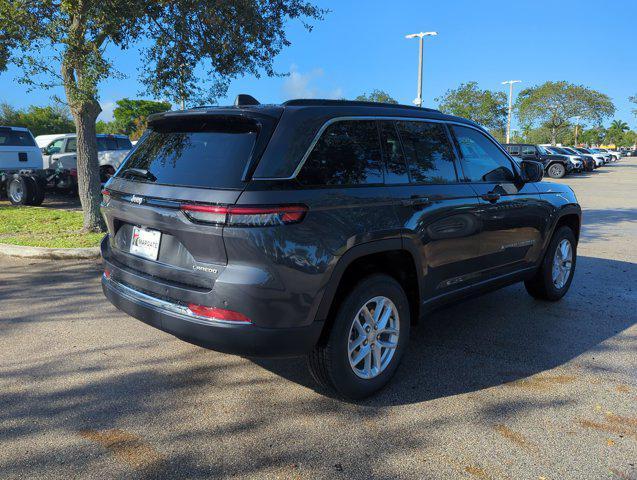 new 2025 Jeep Grand Cherokee car, priced at $34,175