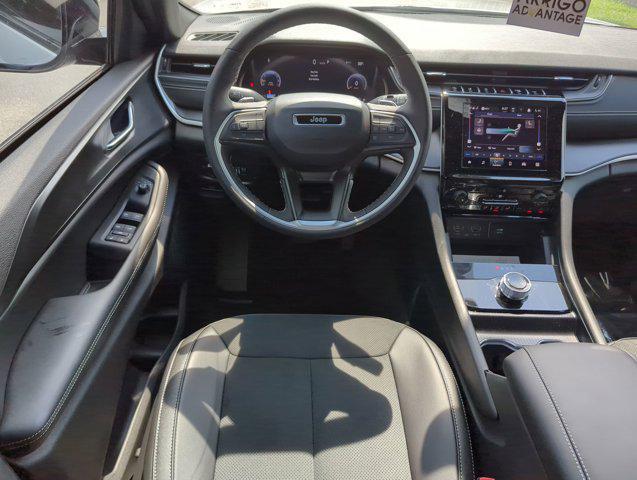 new 2024 Jeep Grand Cherokee L car, priced at $39,525