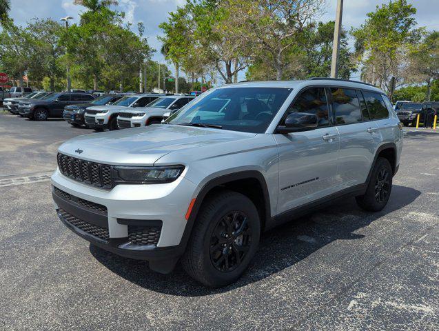 new 2024 Jeep Grand Cherokee L car, priced at $39,525